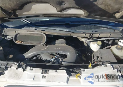 2016 Ford Transit-250 z USA, uszkodzony, nr VIN 1FTYR2CM5GKA17359